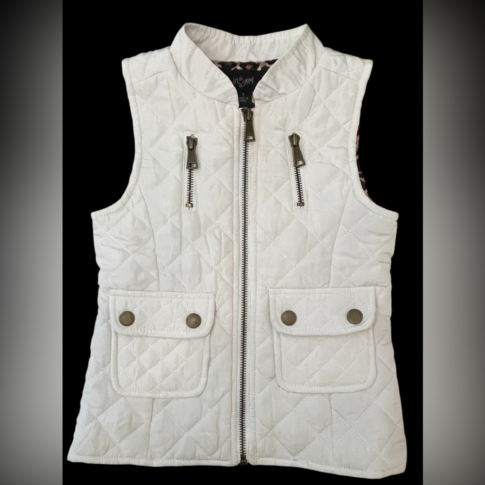 I.N. Girls White Quilted Vest